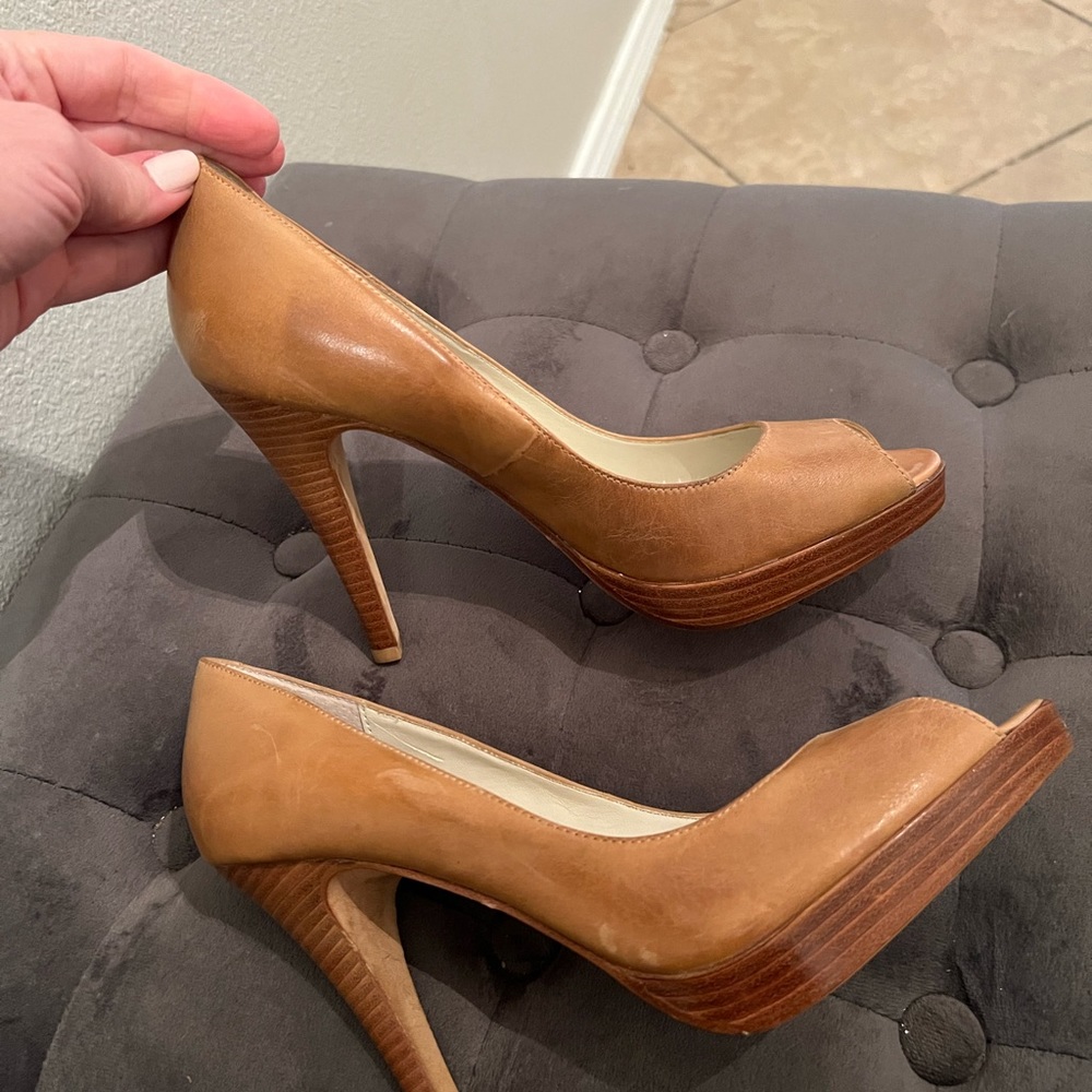 Tan Leather heels, Size 8.5, Brand: Steven by Steve Madden